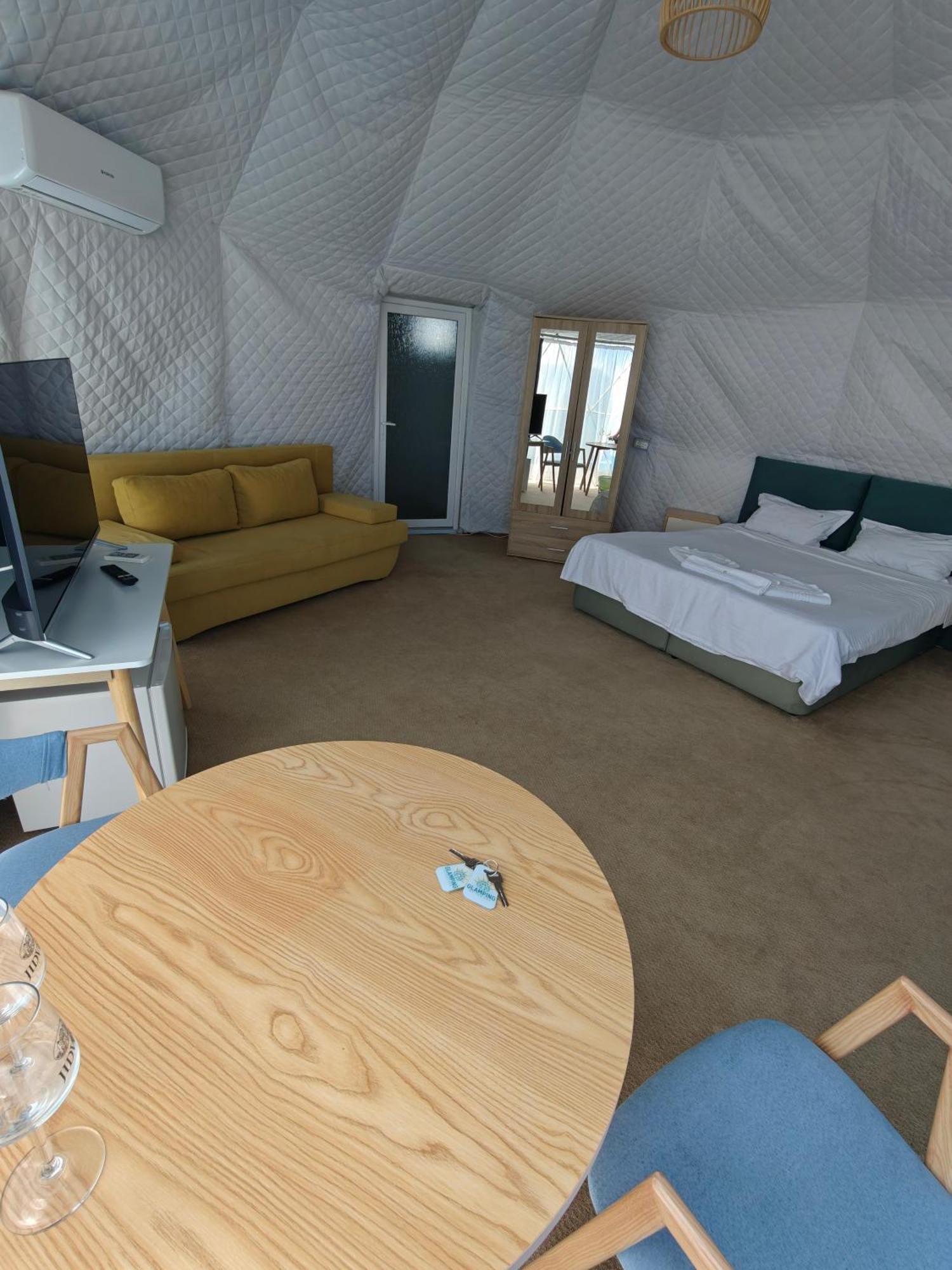 Glamping By The Sea Hotel Navodari Exterior photo